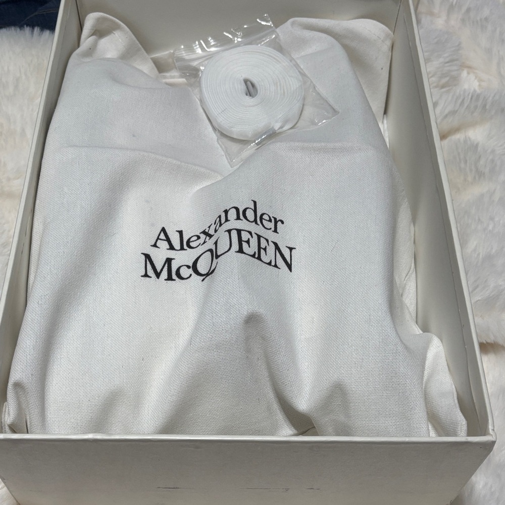 Alexander McQueen Men’s White Sneakers with Iridescent Detail - Picture 4 of 4